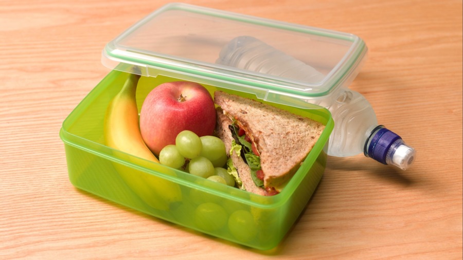 Five ways to save money on your packed lunch. – THE JET